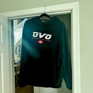 Black OVO October’s very own XL black hoodie sweatshirt with Canadian flag